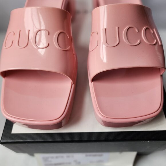 Gucci Women’s Rubber Slide Sandals (GG Embossed), Brand New, Pink, Size 40. - Picture 9 of 16
